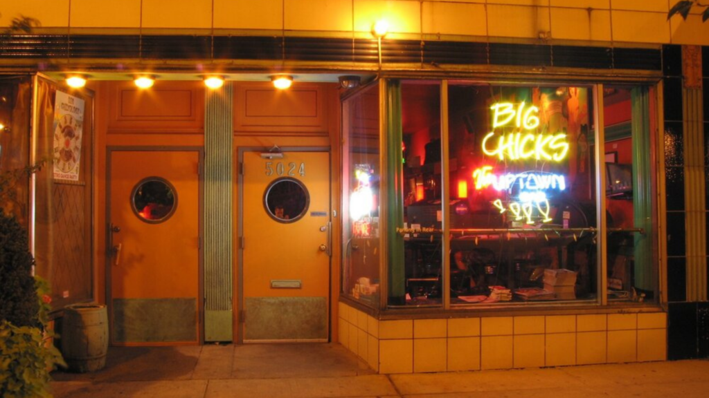 Big Chicks Chicago A Bar To Remember